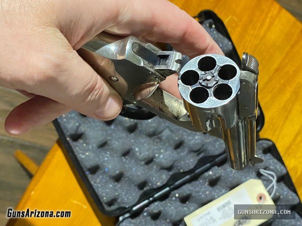 Historic 1883-1909 Top Break S&W .32 Smith Wesson revolver