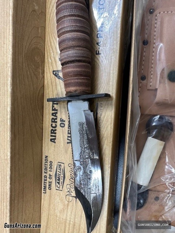 6 Camillus Westwind productions Knife set