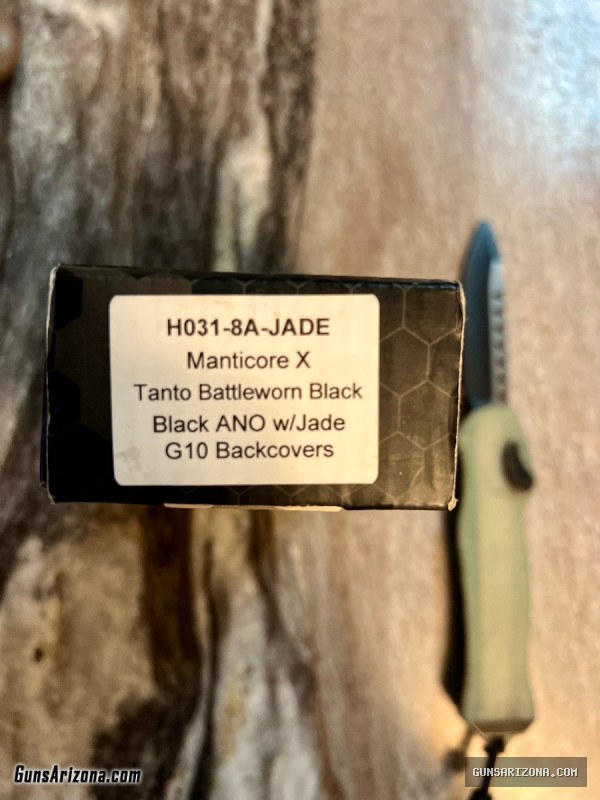 Heretic Knives Hydra Jade Top Handle Two-Tone Black Blade Jade