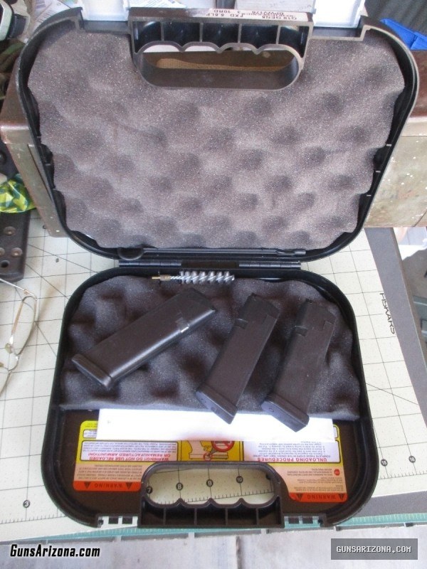 38 Super Auto Ammo, 190 factory rounds & GLOCK 9mm Magazines