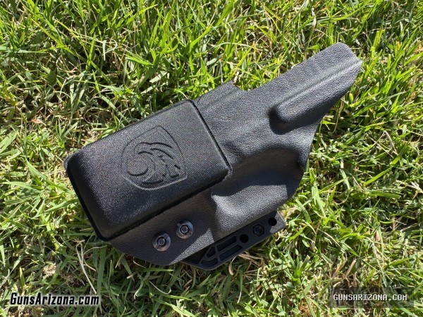 Glock 19 Gen5 AIWB Custom Kydex Right Hand Holster