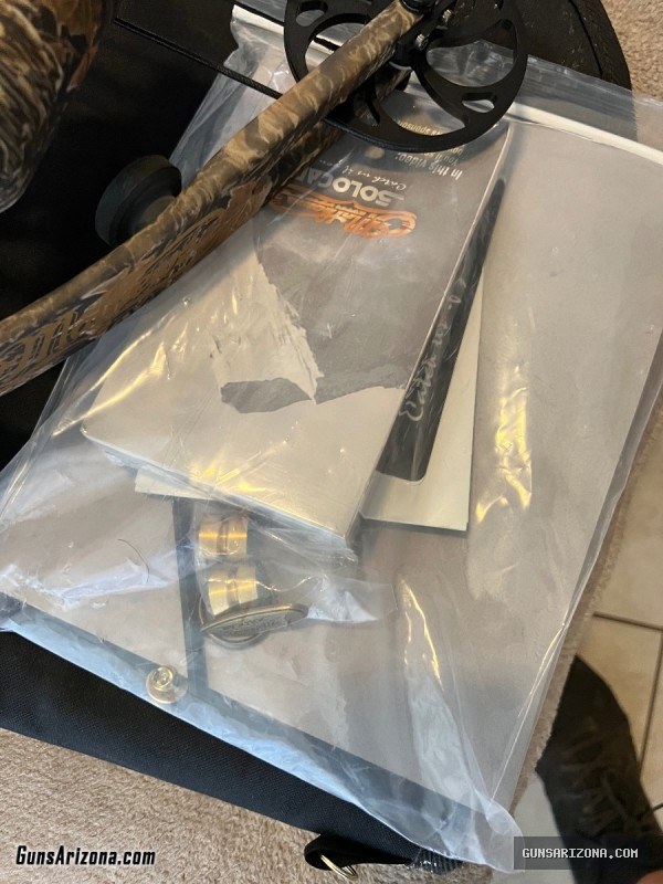 NIB LEGACY MATHEWS BOW