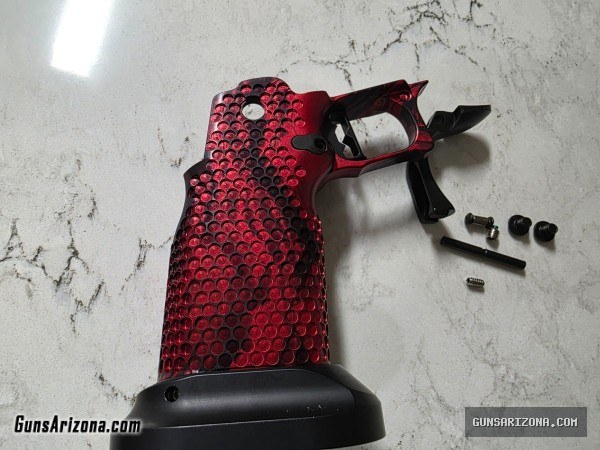 MPA aluminum grip