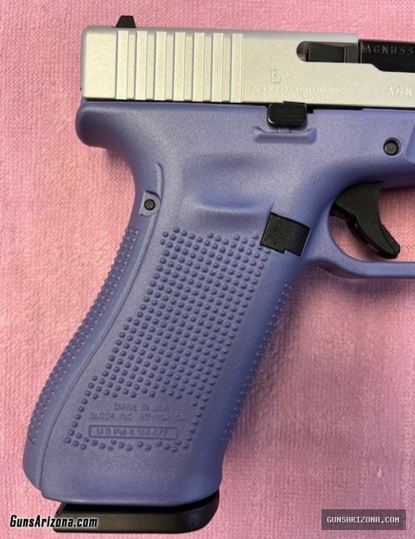 Glock 17 Gen5 Two-Tone Purple/"Satin Aluminum" 9x19 Semi-Auto Pistol