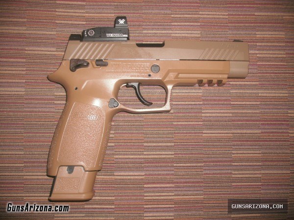 SIG SAUER P320 /M17 .177 CO2 BLOWBACK PELLET PISTOL, 20 ROUNDS, OPTIC READY. Can include some CO2 and pellets. near Gilbert