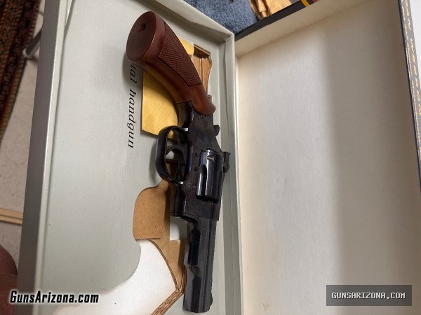 Dan Wesson 357 Magnum CTG stainless steel edition