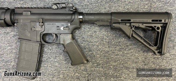 Smith & Wesson M&P-15 5.56Nato Semi-Auto Rifle