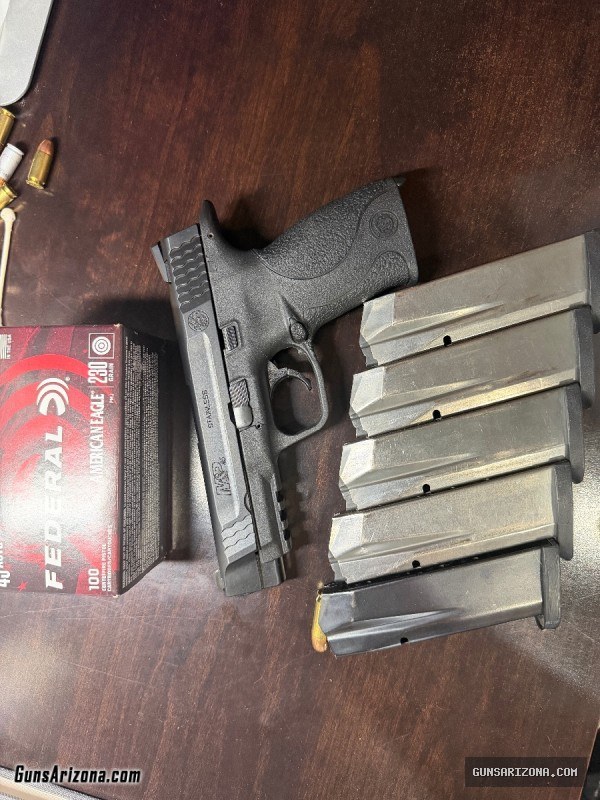 S&W M&P 45 FS