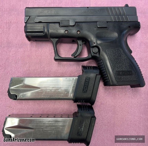 Springfield XD-9 Sub-Compact 9x19 Semi-Auto Pistol