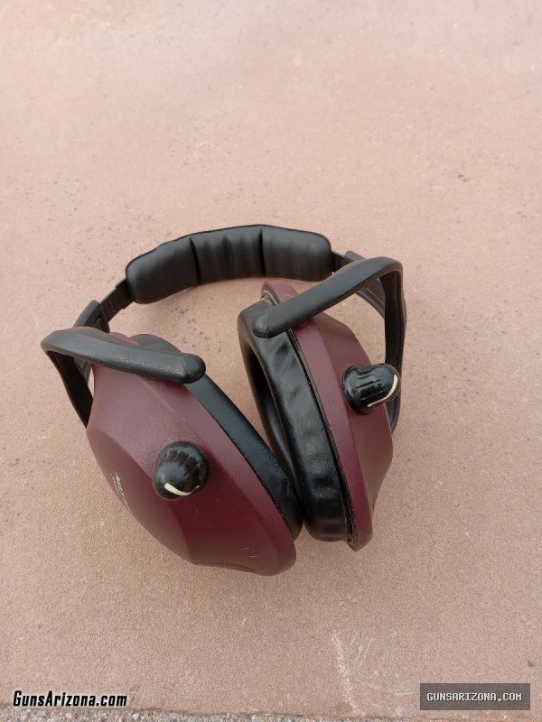 Silencio Falcon Electronic Headphones
