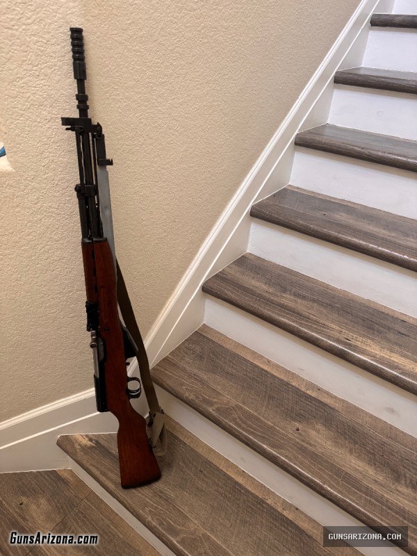 Hugo SKS