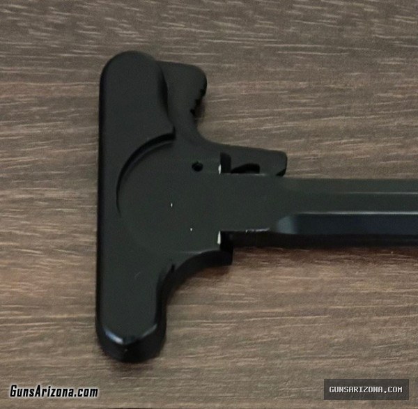 AFMC / AR15/M16/M4 FORGED CHARGING HANDLE / SLIGHTLY USED / EXCELLENT CONDITION