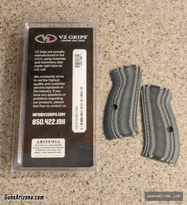 CZ compact grip panels