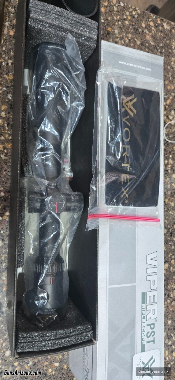 Vortex Viper PST 6-24X50 MOA 2FP Gen I