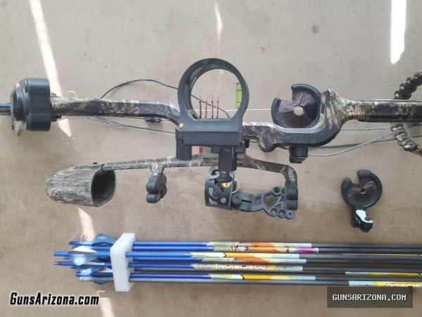 Bear Archery Pledge Compound Bow System Complete Plus X-tras