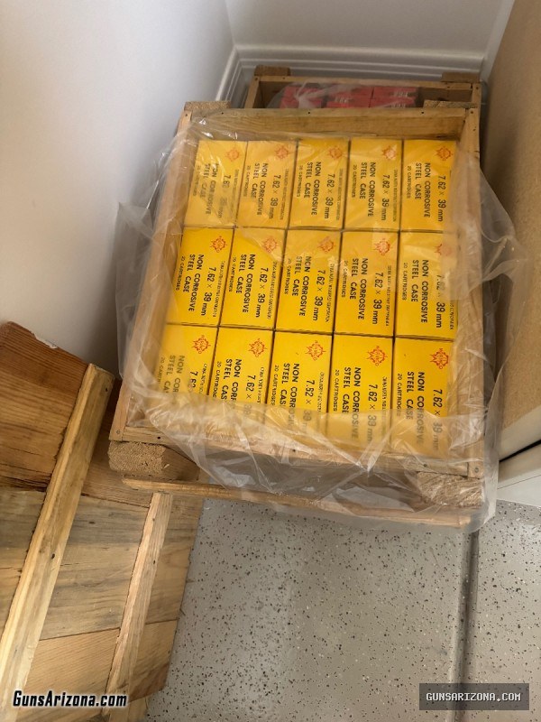 7.62 x 39 mm. Moreno yellow box rounds
