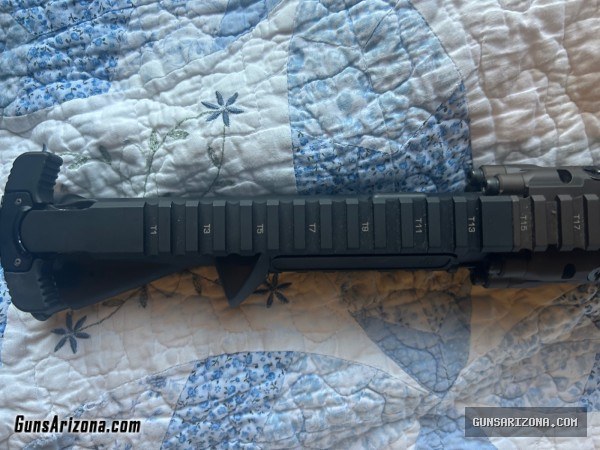 Daniel Defense M4A1 FDE Riii R3 16 inch barrel 5.56 *complete upper*