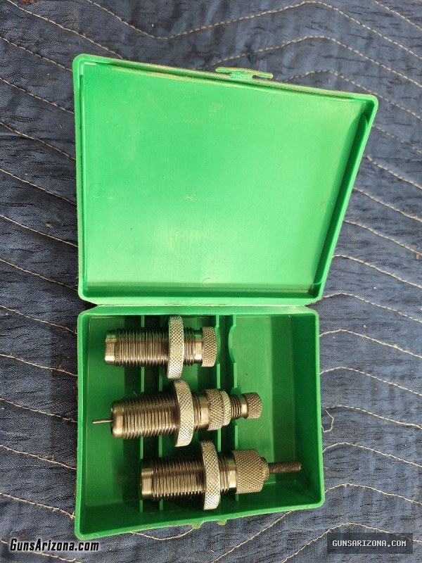 Full set of RCBS rifle – pistol reloading equipment