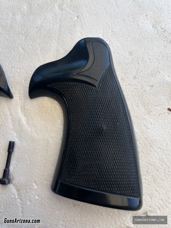 S&W K Frame Pachmayr Presentation Grips