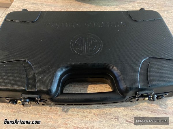 2022 AXG Scorpion - Sig Sauer Custom Works P320 + Extras
