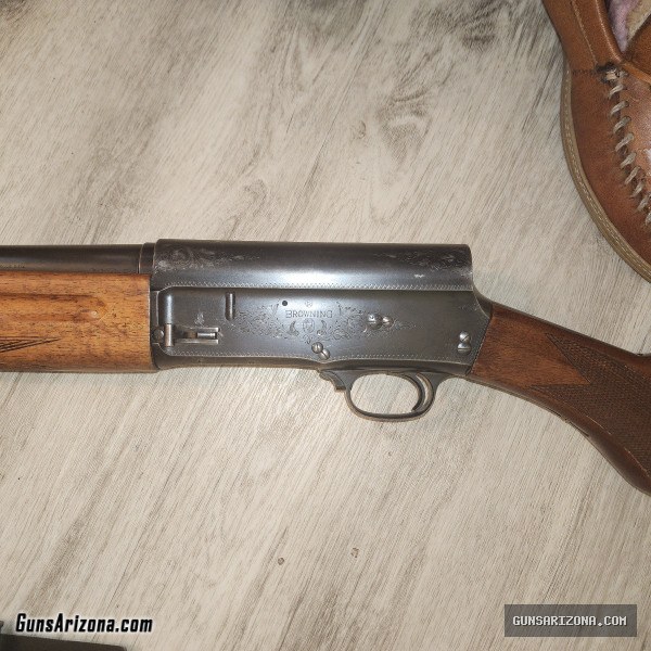 Browning 16 gauge Standard Sixteen Shotgun with Two Barrels