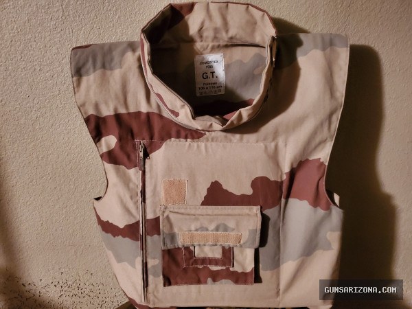 UK Military Body Armor Jacket Level 3A $ 300.00 - I WILL NOT RESPOND TO "IS THIS AVAILABLE."