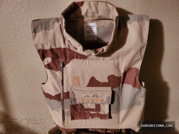 UK Military Body Armor Jacket Level 3A $ 300.00 - I WILL NOT RESPOND TO "IS THIS AVAILABLE."