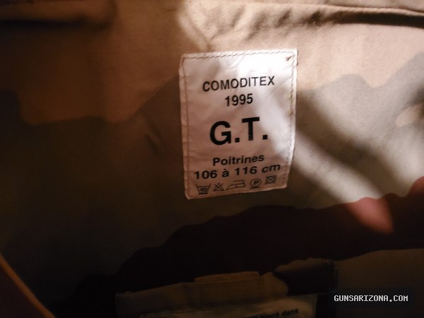 UK Military Body Armor Jacket Level 3A $ 300.00 - I WILL NOT RESPOND TO "IS THIS AVAILABLE."