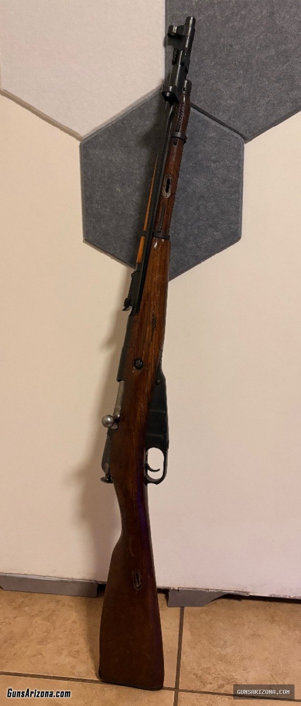 Romanian M44 mosin with 80 rounds of ammo