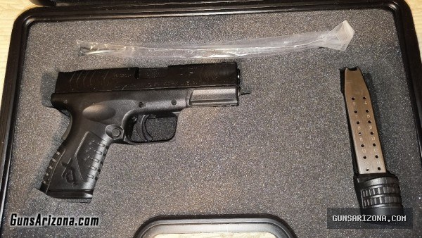 Springfield XDM 9mm compact