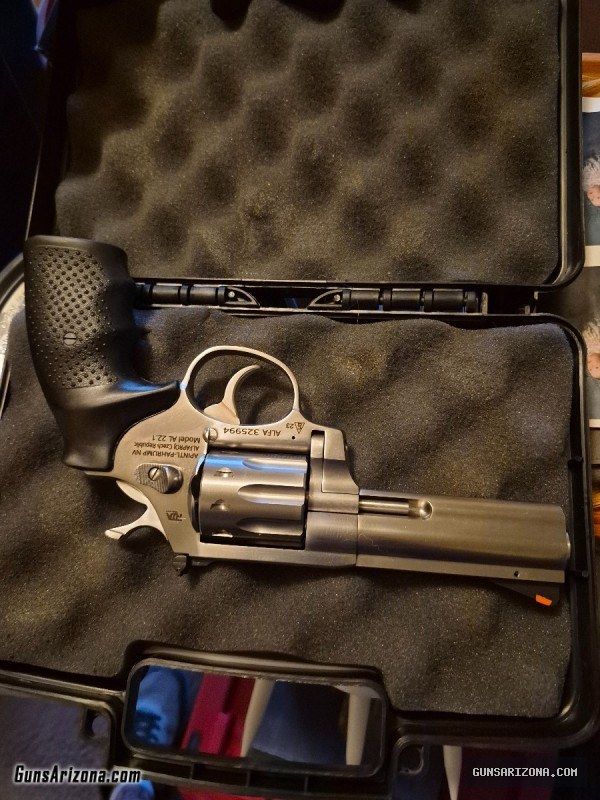 Rock island al22 22lr 9rd revolver