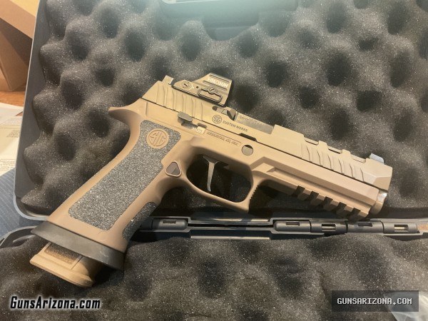 Sig 320X5 DH3 9mm w/ Holosun Optic