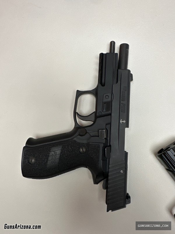 Sig Sauer p226  9mm navy edition older gen