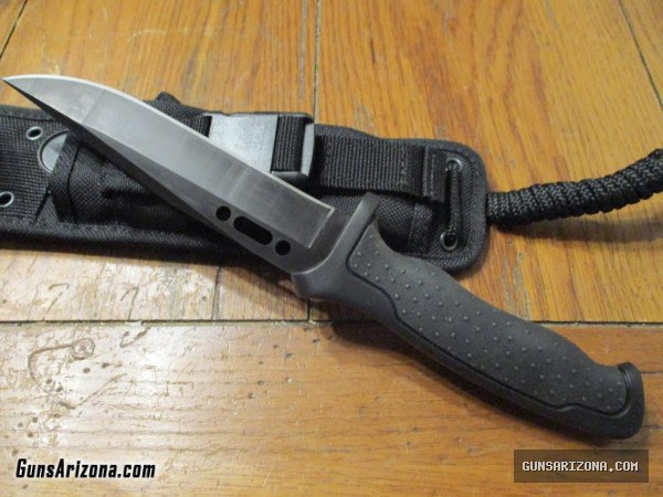 BUCK Nighthawk 650 Fighting survival knife Made in U.S.A.