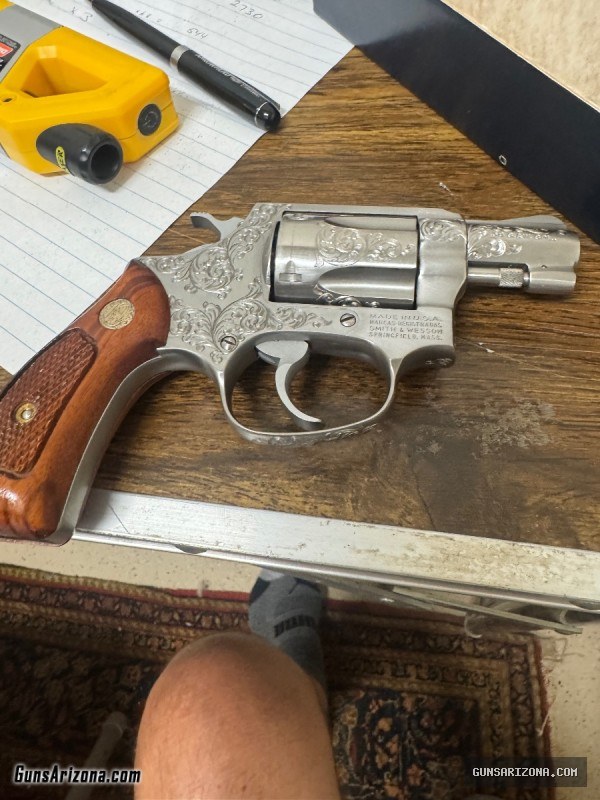 Smith & Wesson model 66–2 38 caliber 2 inch barrel