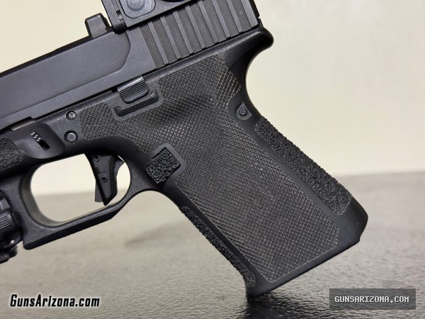 Glock 19 Gen 4 Radiant Ramjet/Landers Weapon Systems/Aimpoint Acro