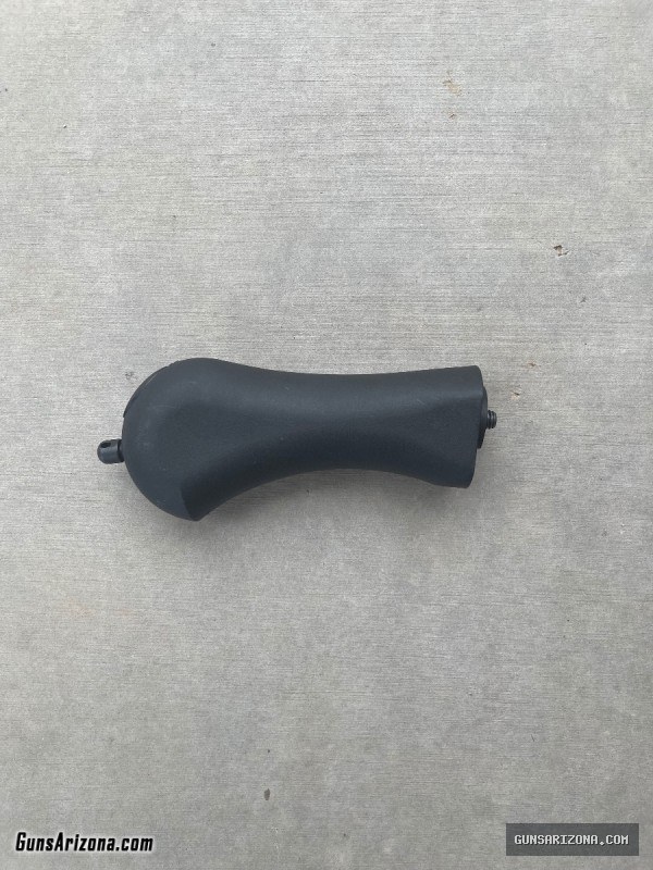 Mossberg shockwave raptor grip