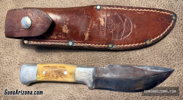 R.H. Ruana & Rifle $1000