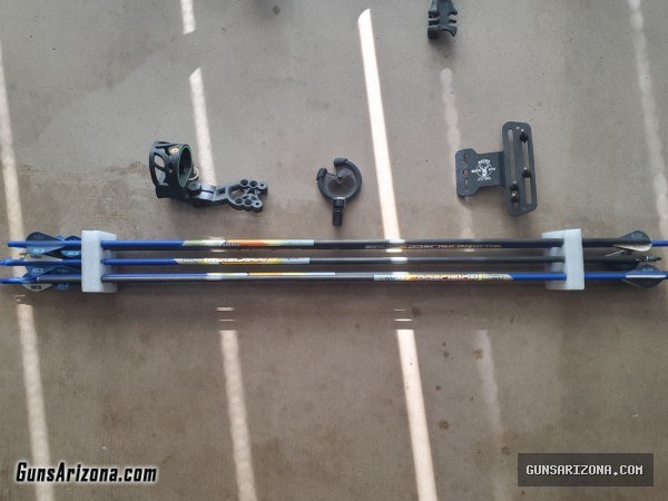 Bear Archery Pledge Compound Bow System Complete Plus X-tras
