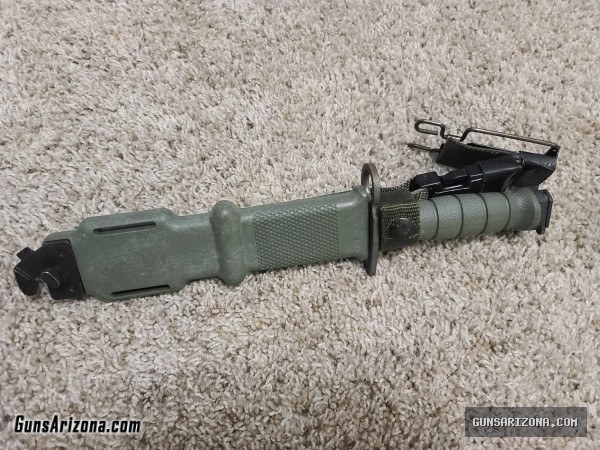 M9 Bayonet & Scabbard, Ontario 490,  7