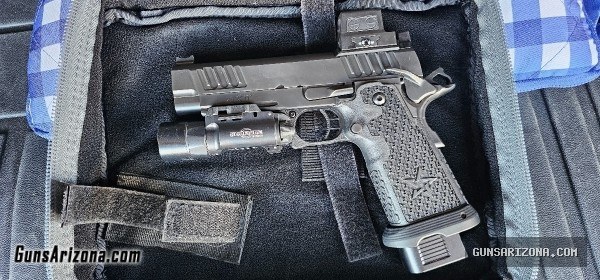 Staccato P Holosun 509t, Surefire x300, w/6 magazines, IWB and OWB holsters and carrying case