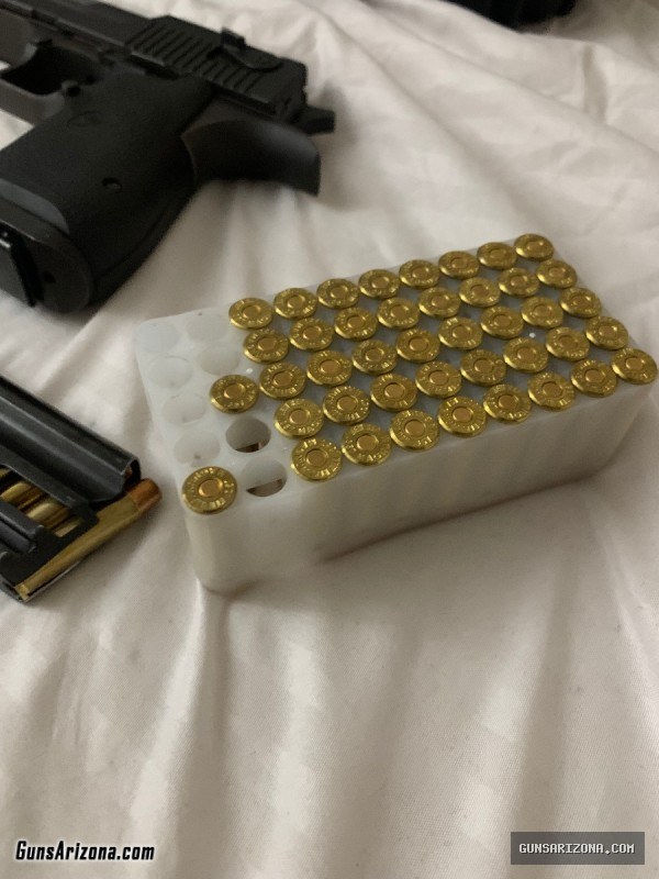 Desert Eagle Magnum Research