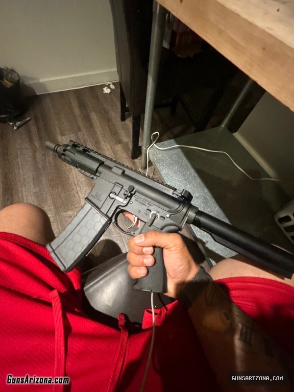 Arp 556/233
