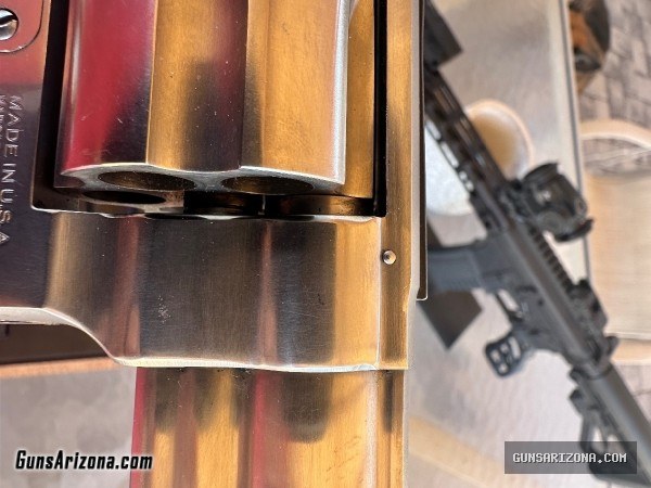 Smith and Wesson model 629 no dash