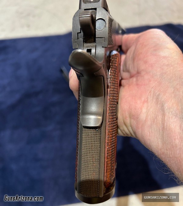 Dan Wesson Pointman .45 1911