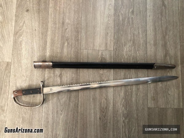 Sawback bayonet for the Martini Henry Artillery Carbine