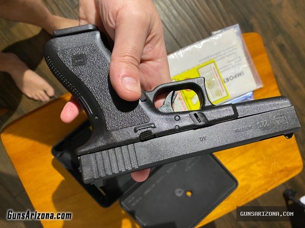 Rare Gen2 Glock 22c .40 Factory compensated & ported pistol original box