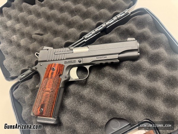 SIG 1911 .45 railed