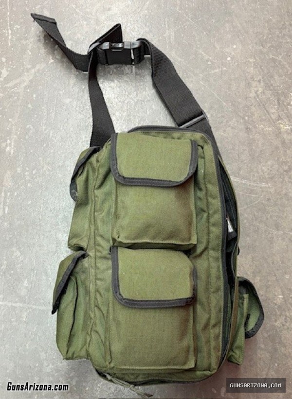 DROP LEG TACTICAL MED KIT / LIKE NEW