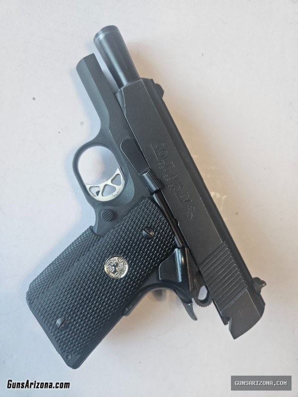 Colt Lightweight Officer's ACP  Mark IV 1911
